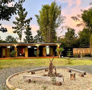 Mae on country home in Ban On Luai
