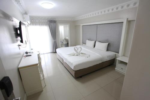 Romance Hotel Sukhumvit 97 in Bangkok