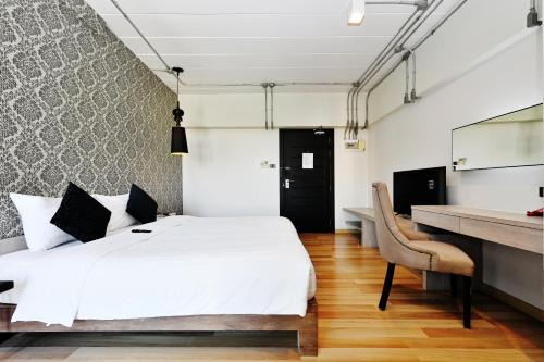 Diary Suite in Nakhon Pathom
