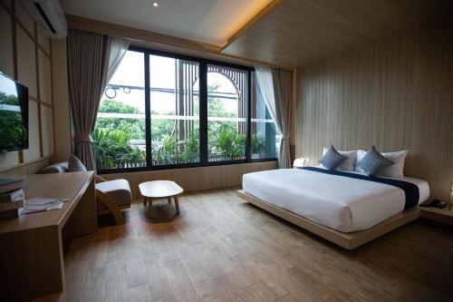 The Arch Phuket Hotel in Ban Ket Ho