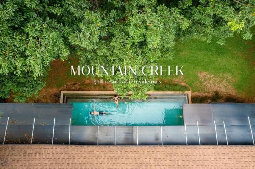 Mountain Creek Golf Resort & Residences in Si Khio