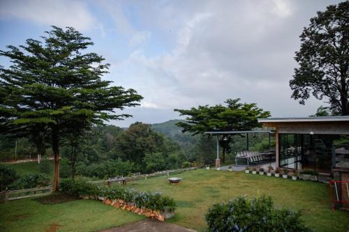 Baan Phu Pa Pha บ้านภูปภา in Wang Nam Khiao