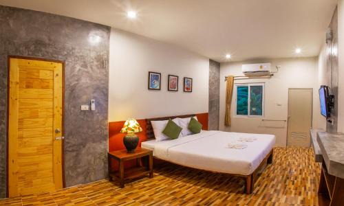 Phangnga Keeree Resort & Gallery