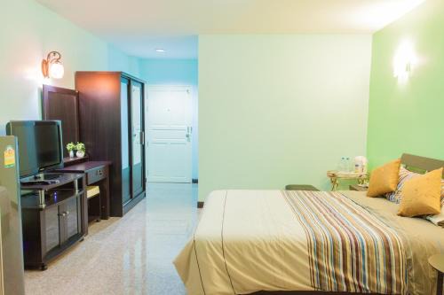 Nam Talay Resort in Pran Buri