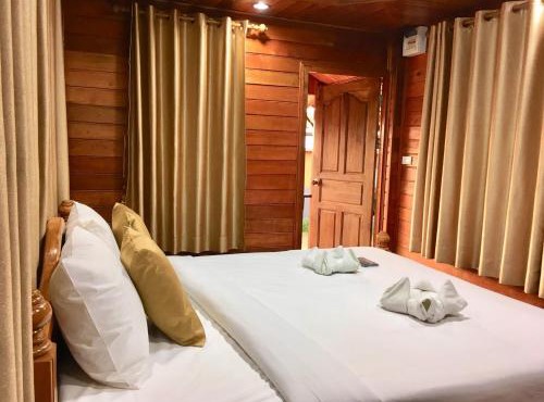 Life and Love house in Ban Khlong Haeng