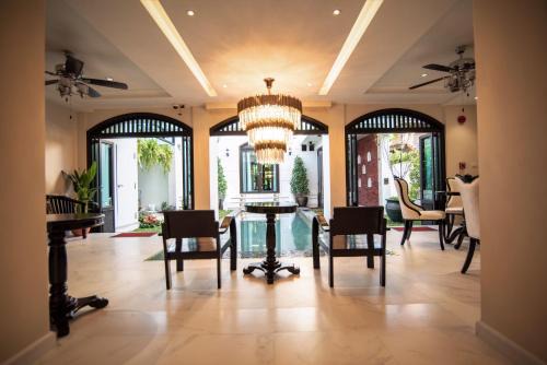 Nanta Glam CM Hotel & Residences in Chiang Mai
