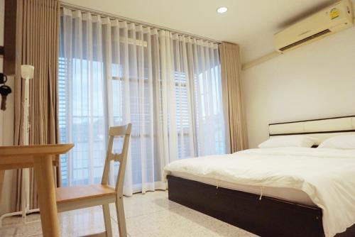 Boon Street Hostel in Bangkok