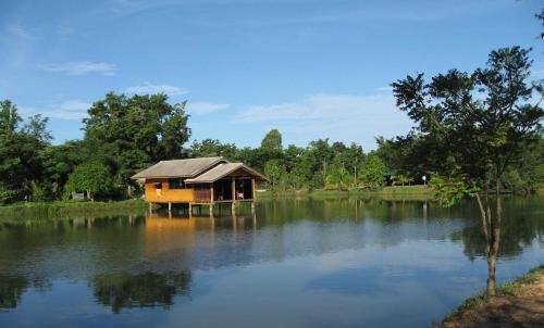 Isaan Perazim Park in Roi Et
